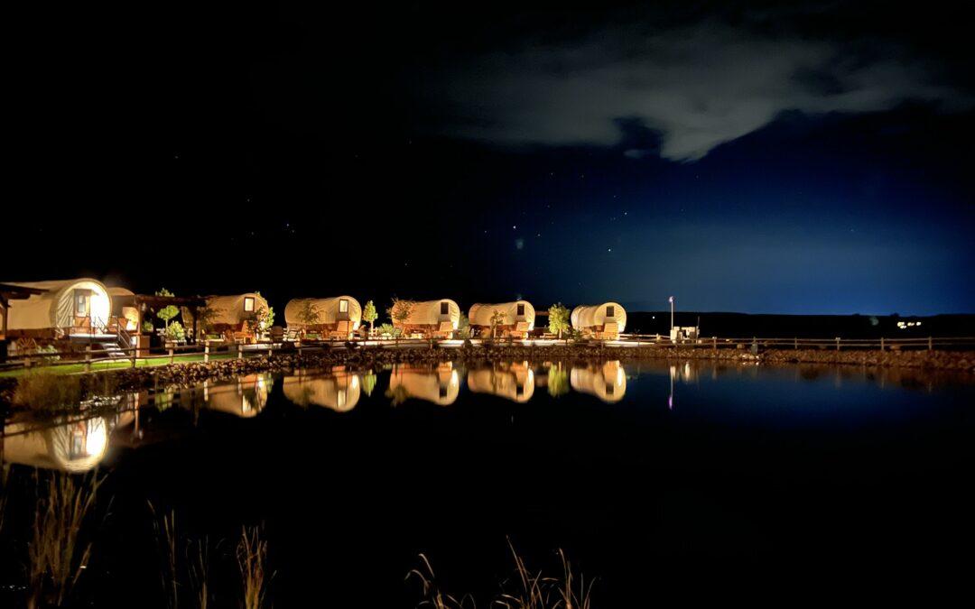 Nightime Pond View Of Zion White Bison Resort