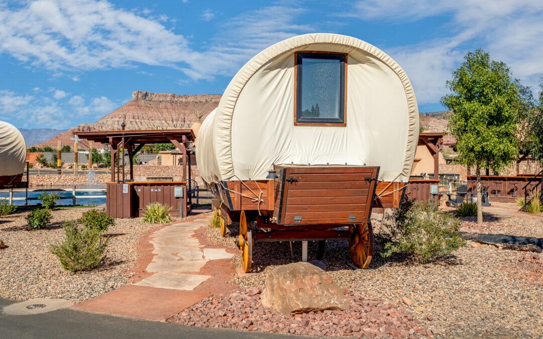Covered Wagon Suite with view of pond and red rocks in Zion National Park